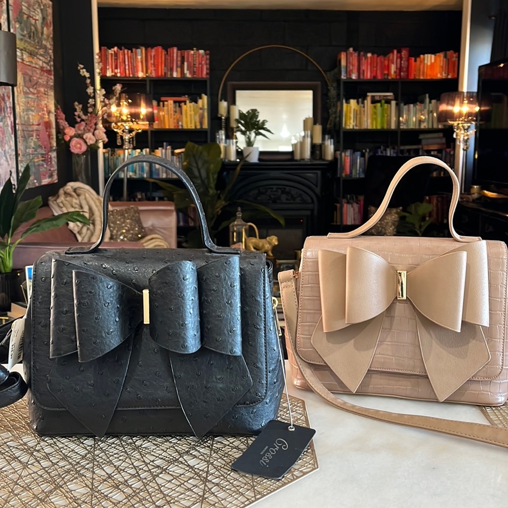2 Coquette Bow Cross Body Bag Purses